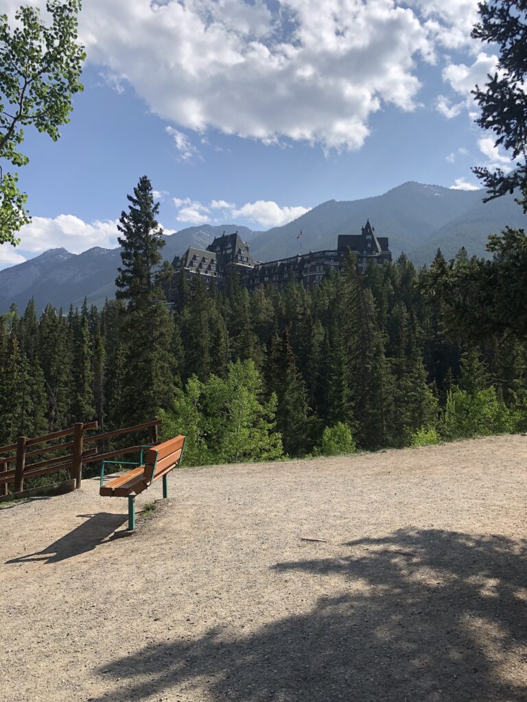 Bow Falls Trail 